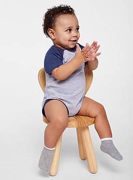 Infant Baseball Bodysuit 1